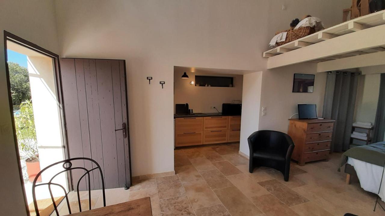 Mas Le Jas Bed & Breakfast Cavaillon Exterior foto